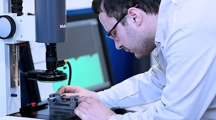 拥有完整质量管理体系及产品认证